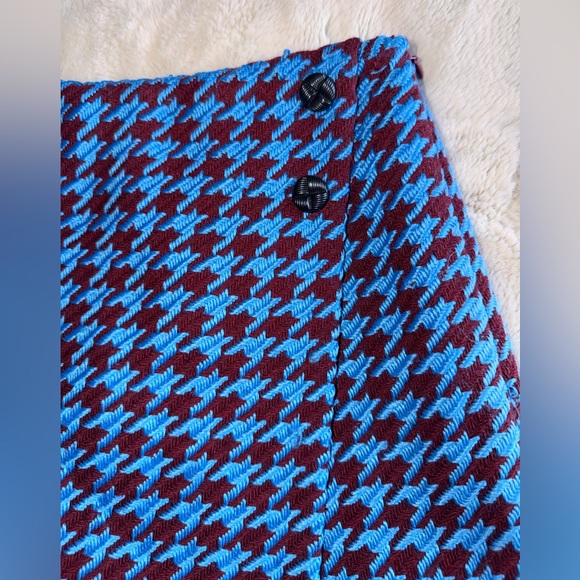 Avec Les Filles Blue and Burgundy Houndstooth Skort size 2 - Picture 2 of 9